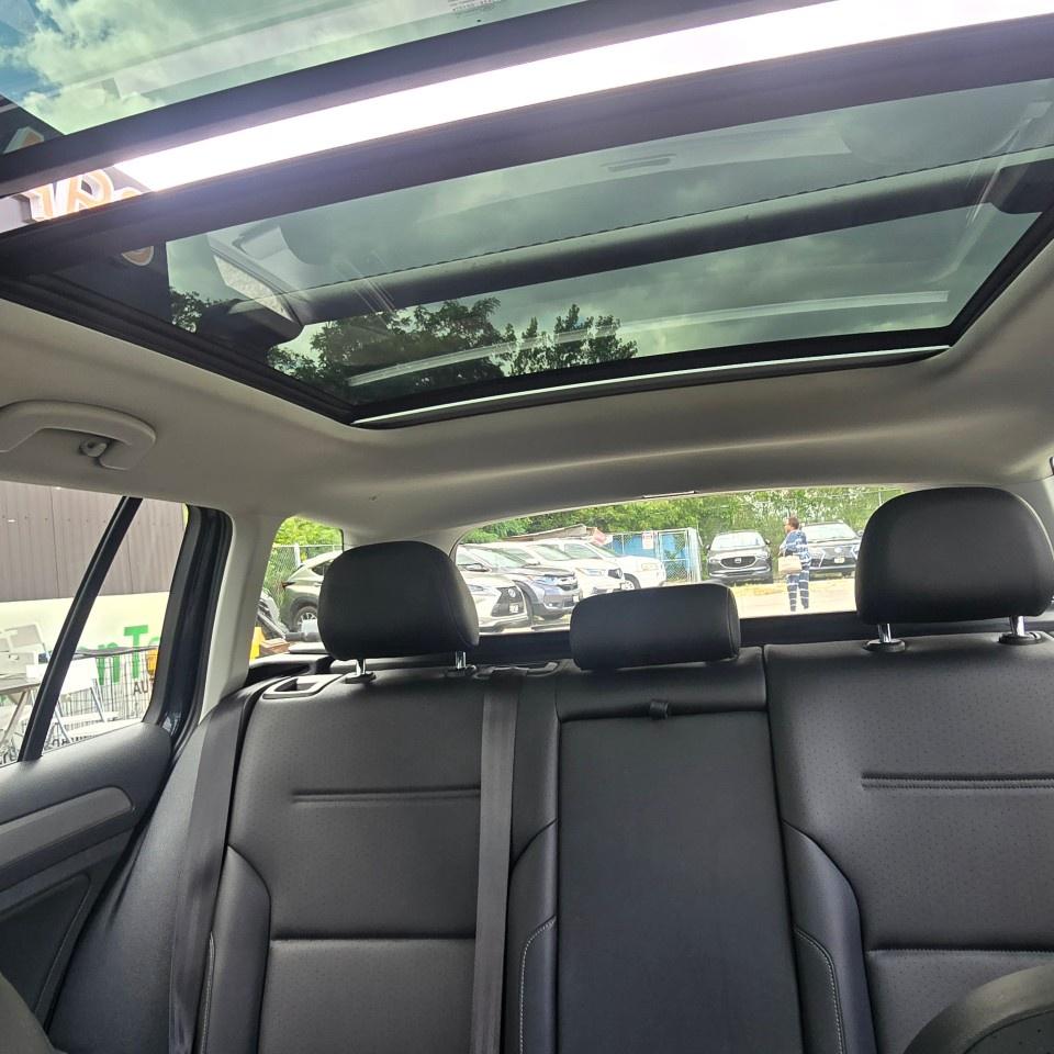 2017 Volkswagen Golf SportWagen 4dr DSG 1.8 TSI Highline 4MOTION Photo