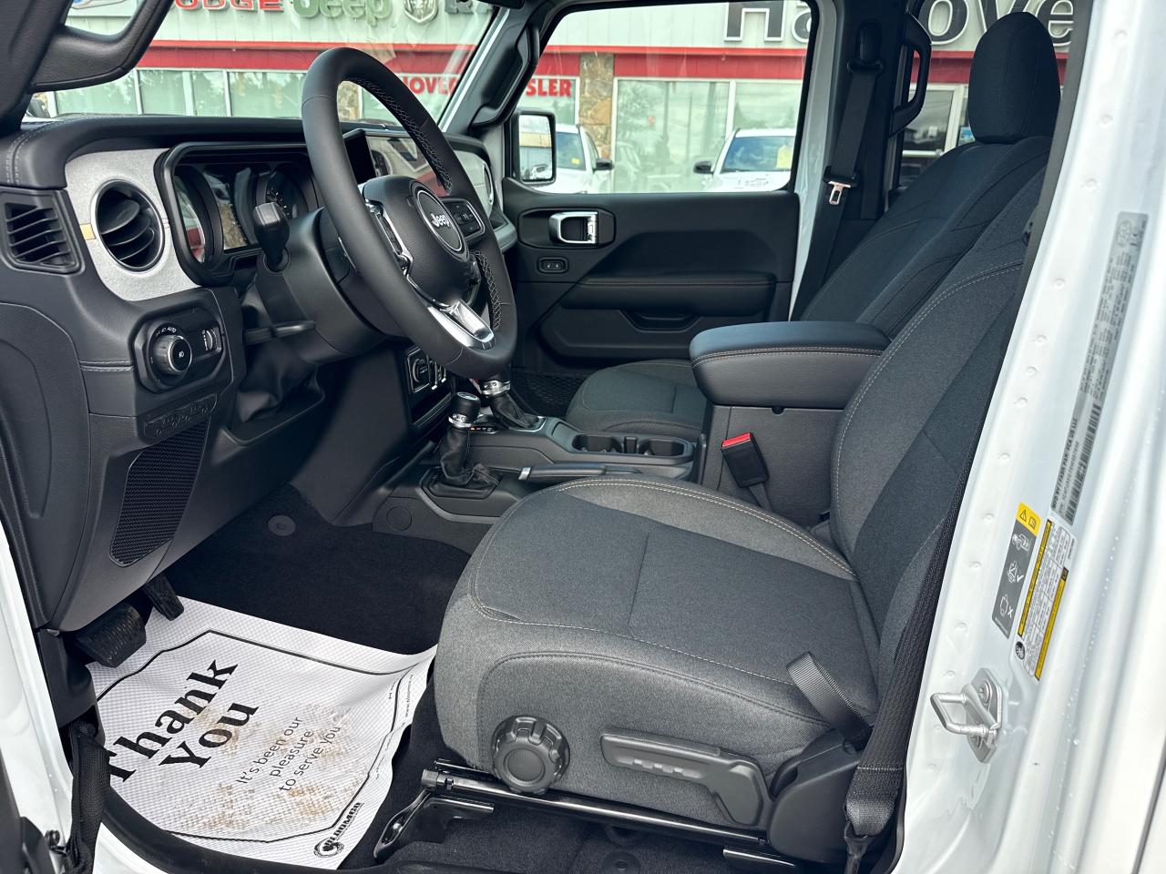 2025 Jeep Wrangler SAHARA 4DR 4X4 Photo