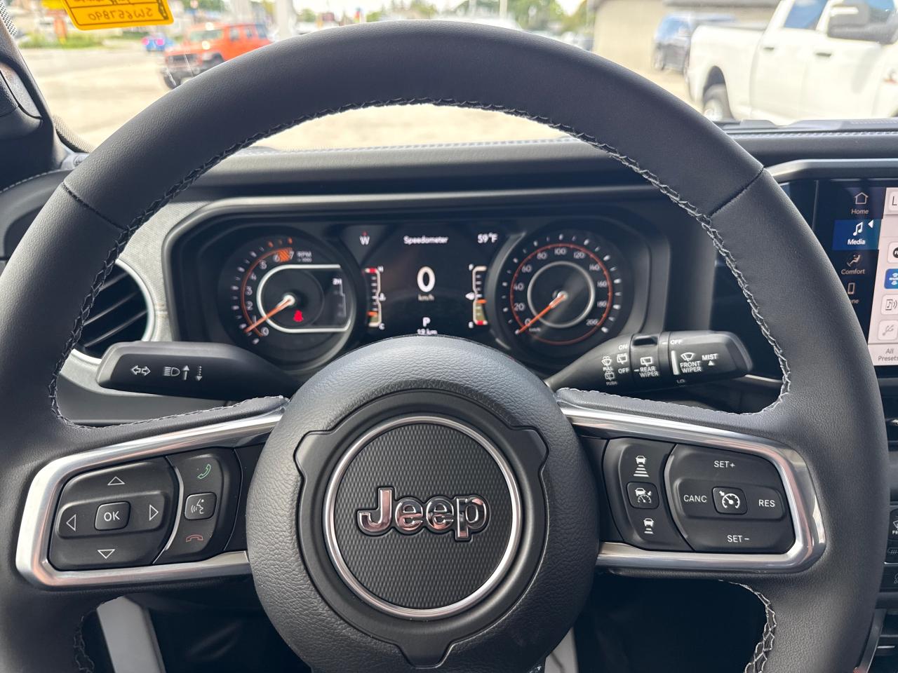 2025 Jeep Wrangler SAHARA 4DR 4X4 Photo