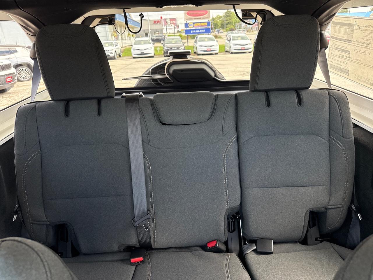 2025 Jeep Wrangler SAHARA 4DR 4X4 Photo