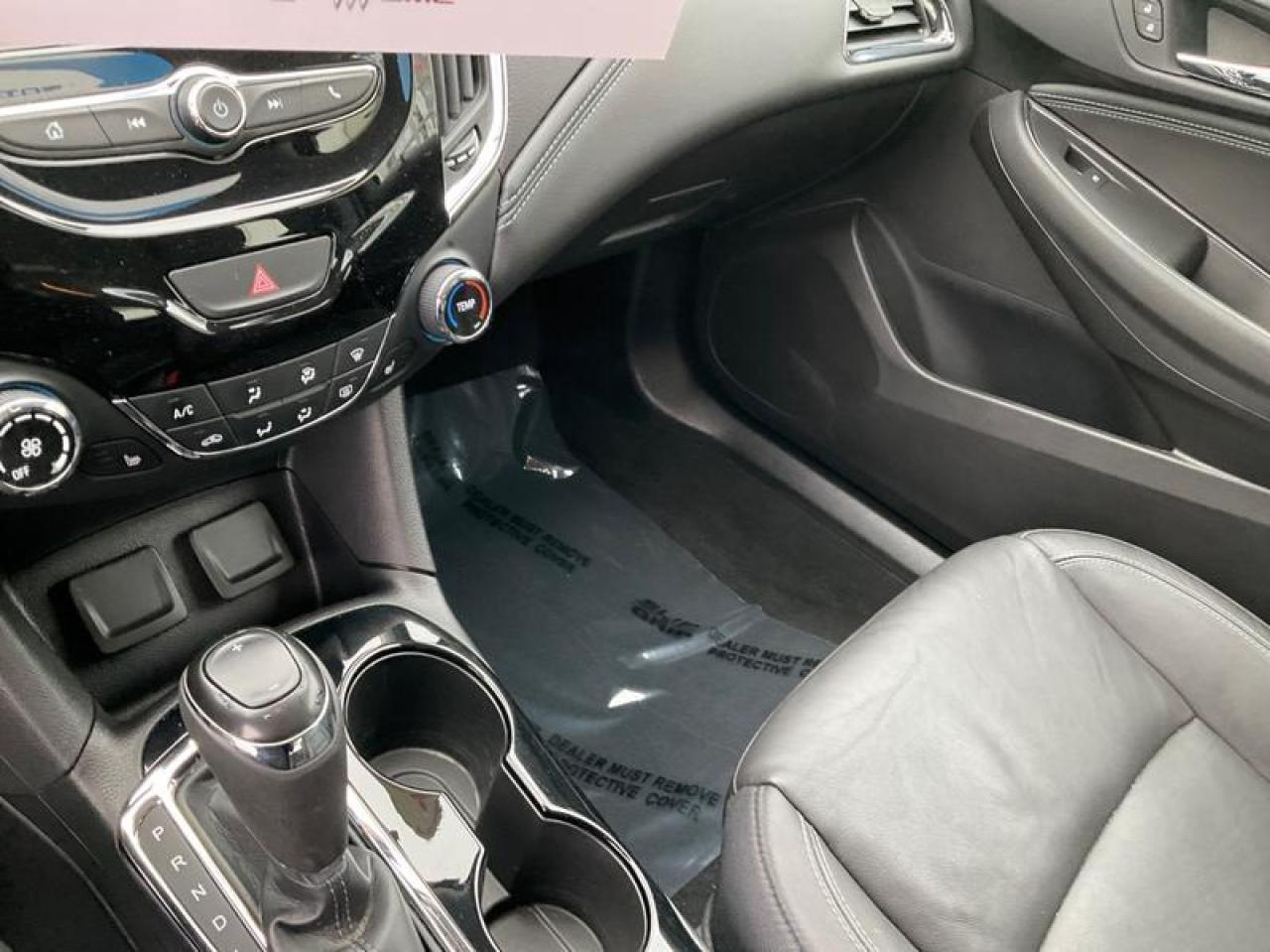 2018 Chevrolet Cruze Premier Photo