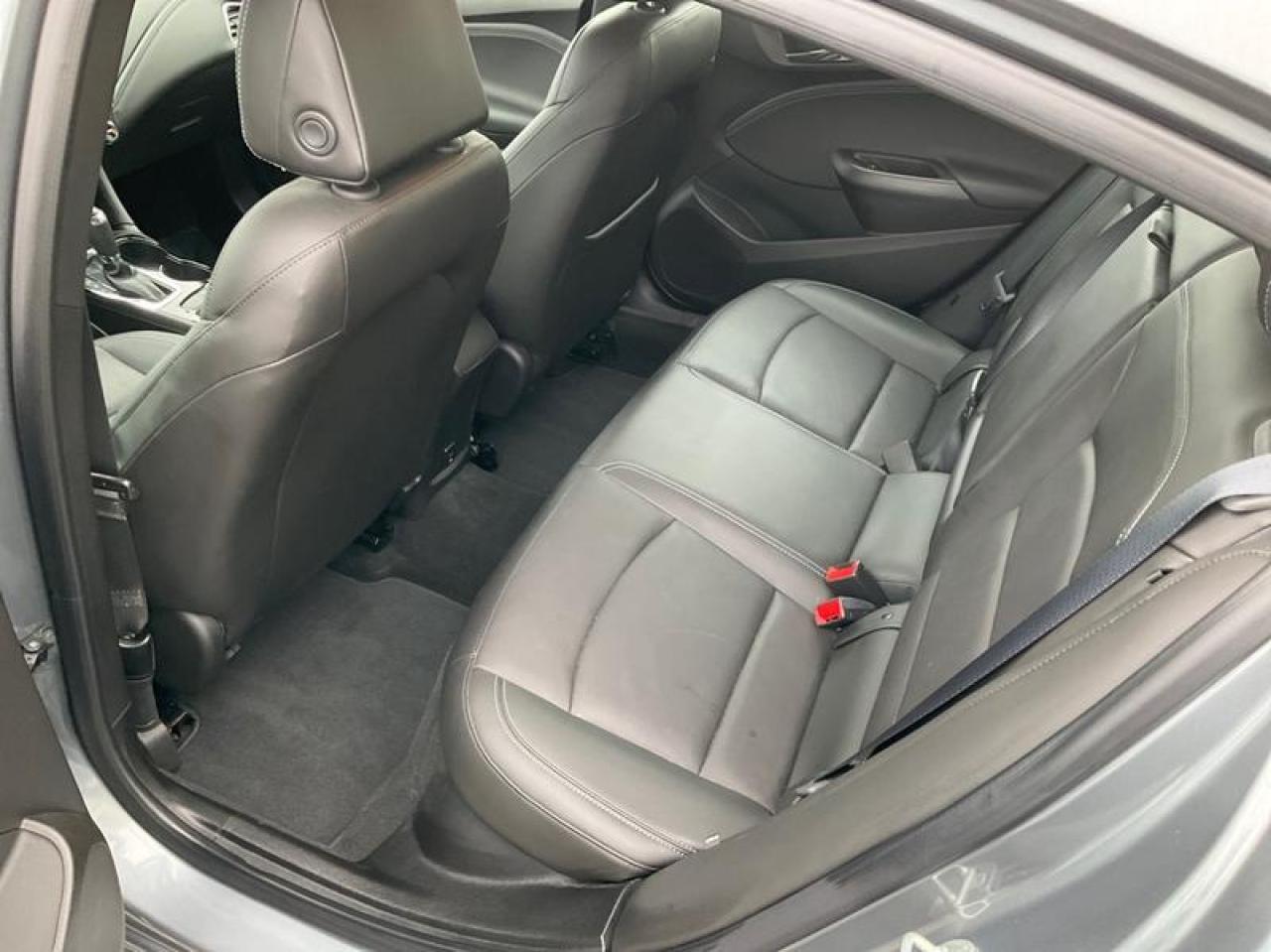 2018 Chevrolet Cruze Premier Photo