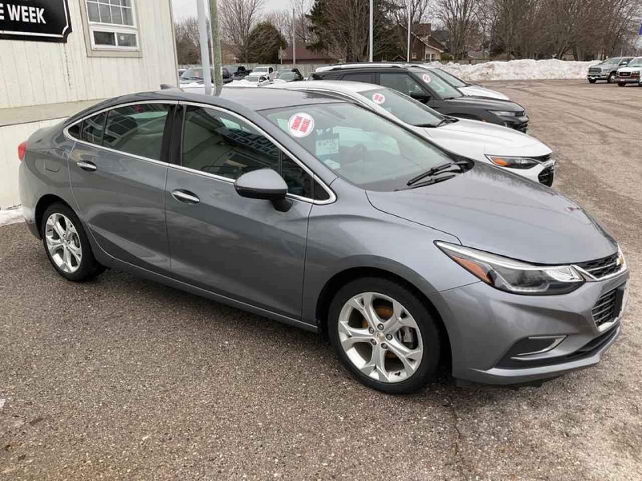 2018 Chevrolet Cruze Premier Photo