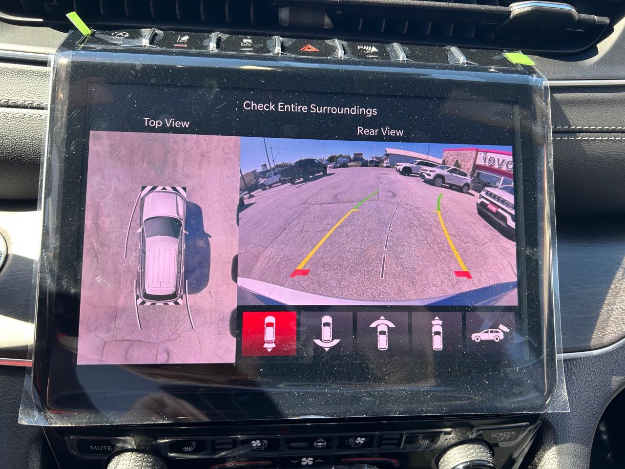 2025 Jeep Grand Cherokee Limited 4dr 4x4 Photo