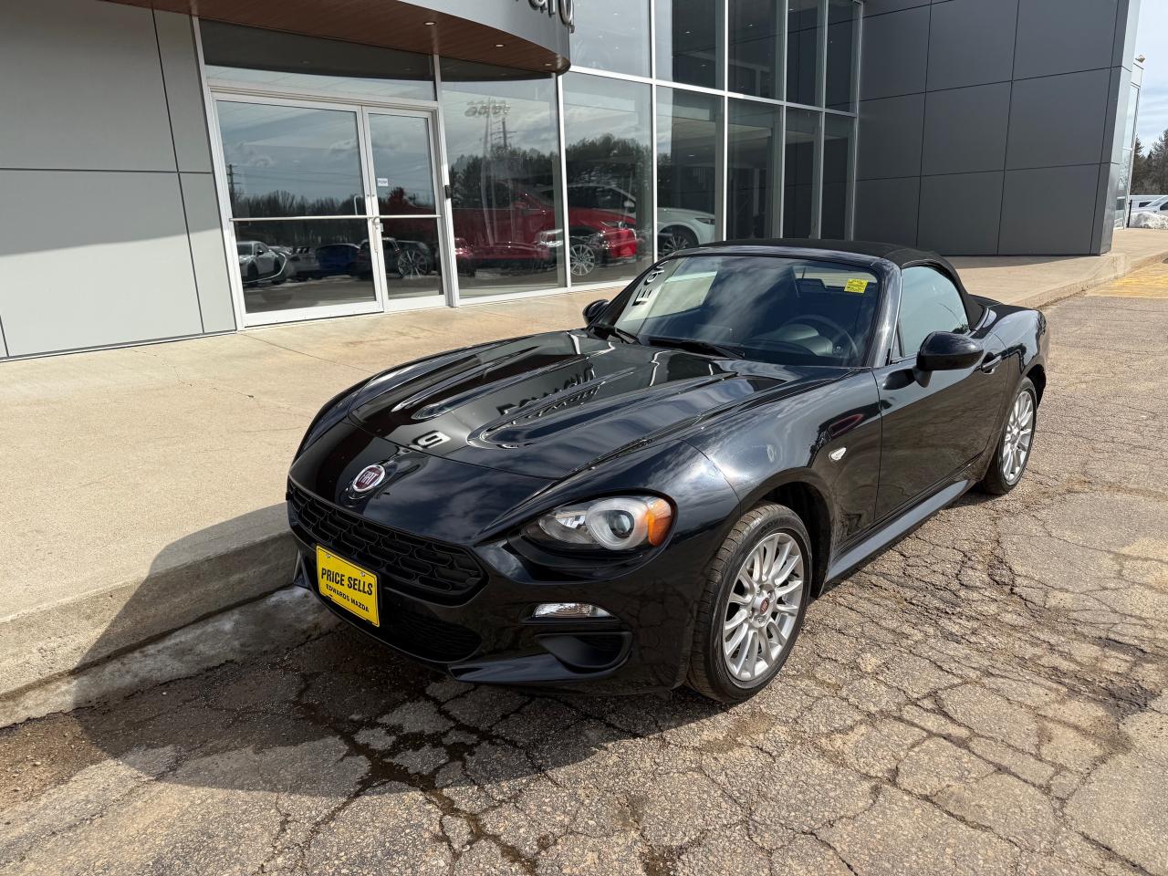 2020 Fiat 124 Spider Classica 2dr Convertible Photo