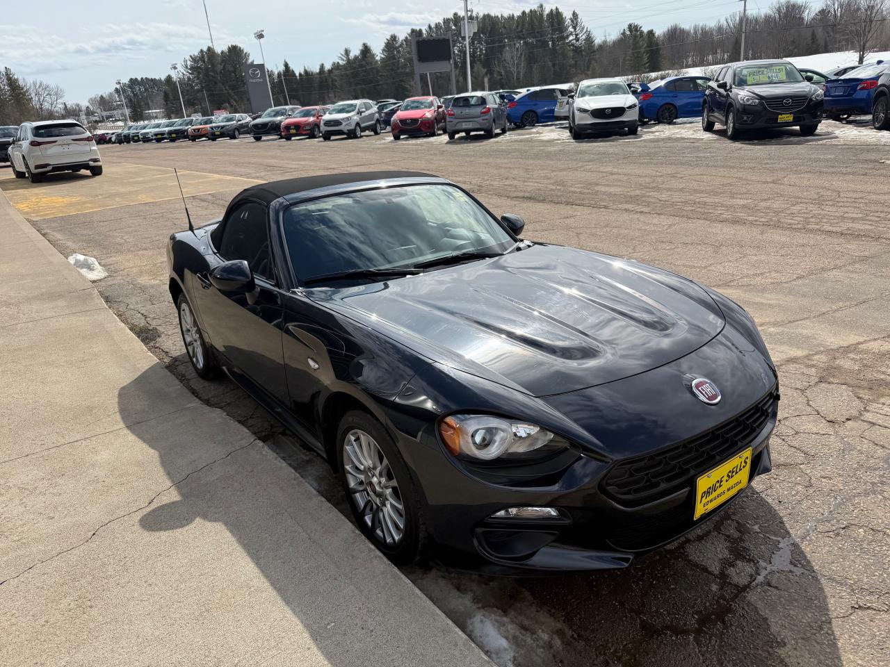 2020 Fiat 124 Spider Classica 2dr Convertible Photo