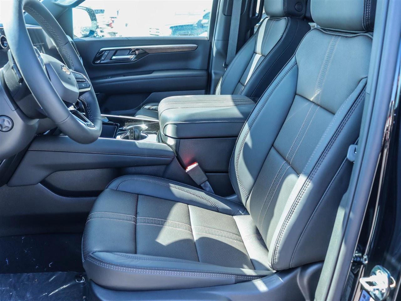 2025 Chevrolet Tahoe 4WD 4dr High Country Photo