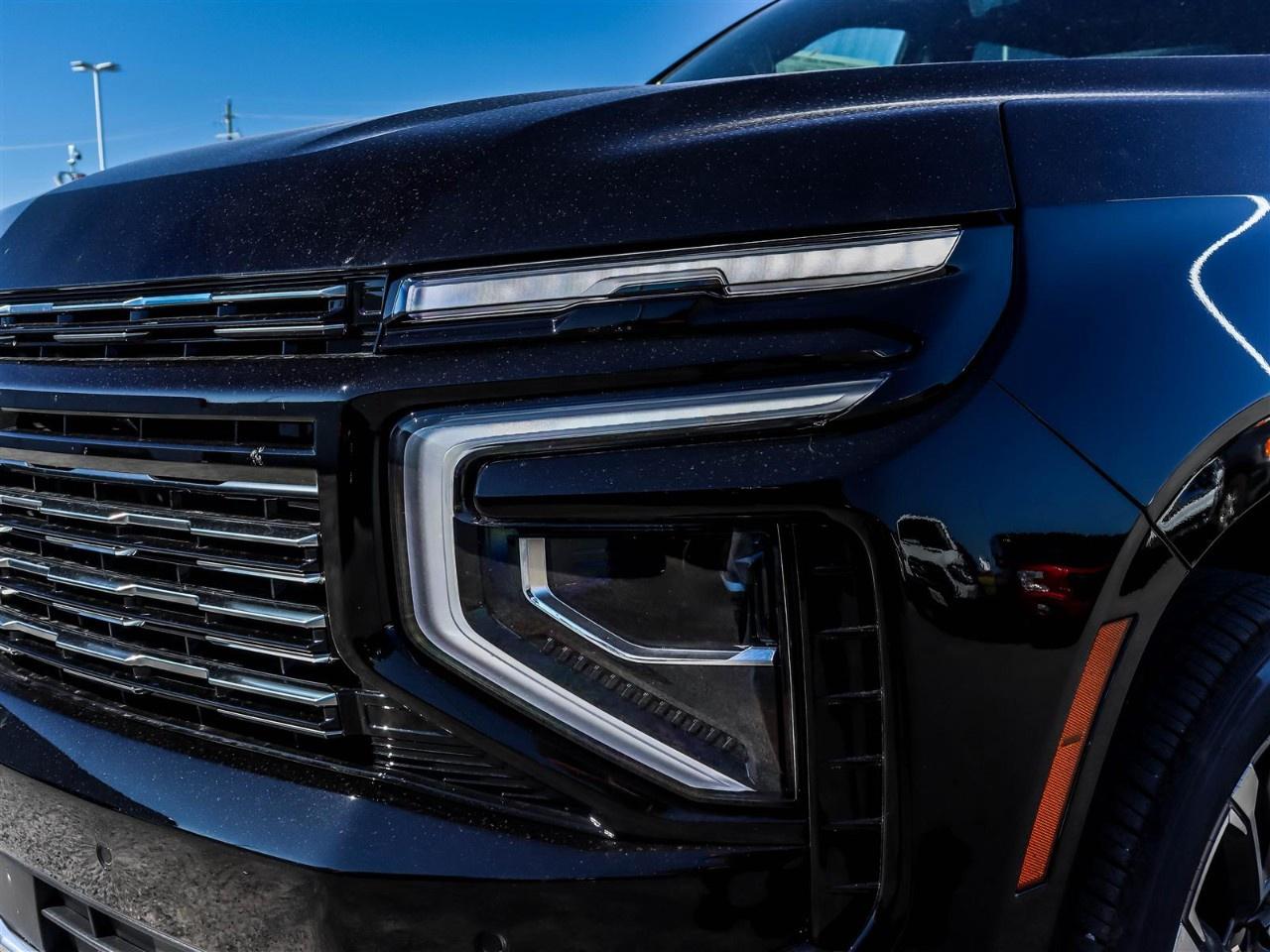 2025 Chevrolet Tahoe 4WD 4dr High Country Photo