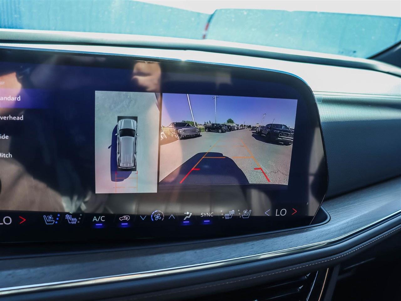 2025 Chevrolet Tahoe 4WD 4dr High Country Photo