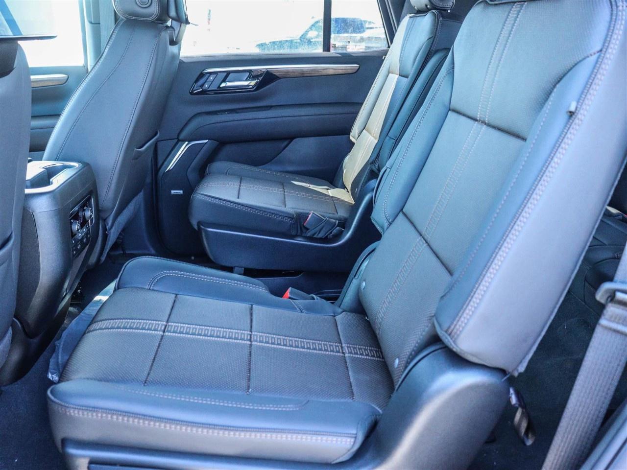 2025 Chevrolet Tahoe 4WD 4dr High Country Photo