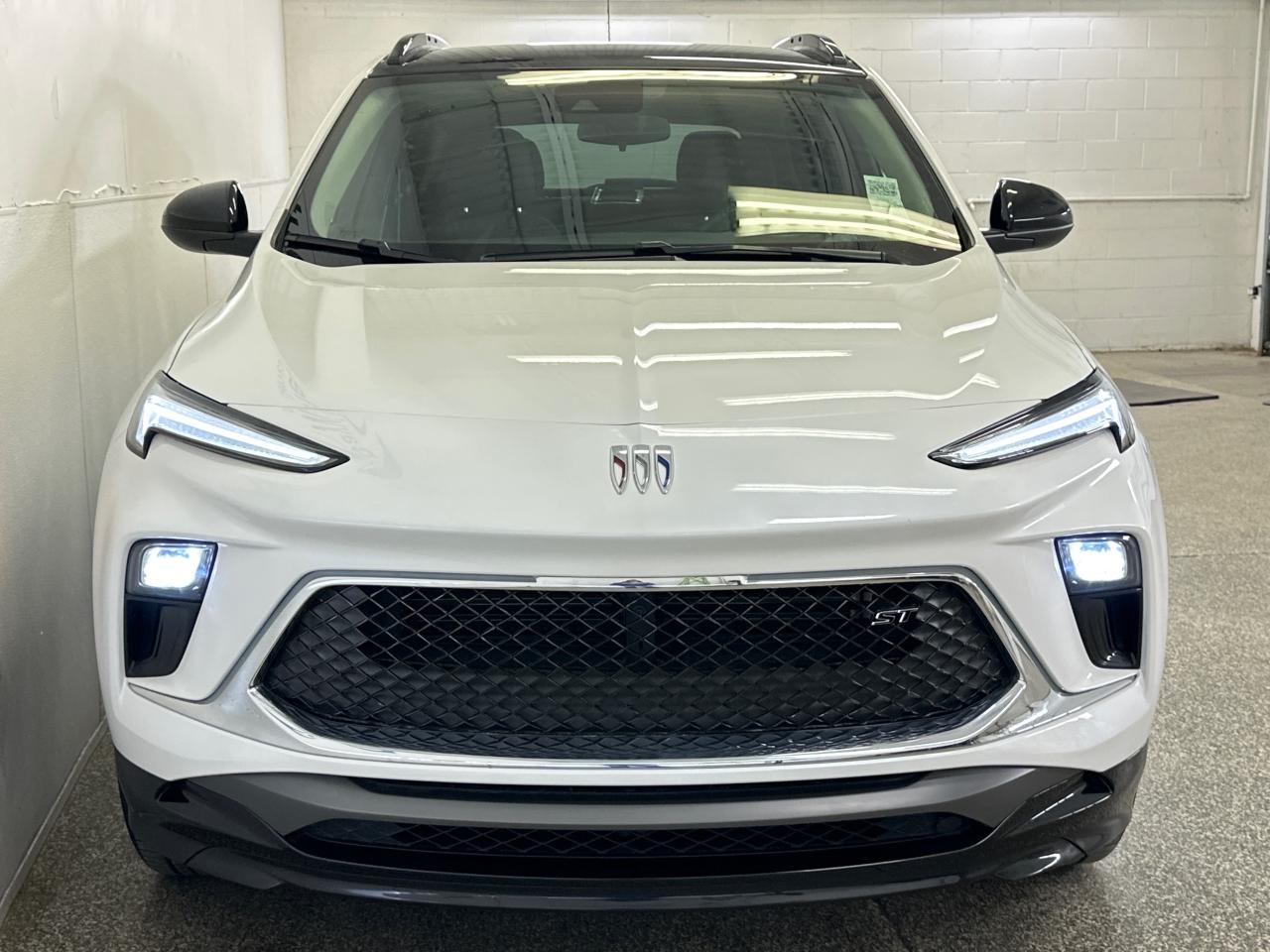 2024 Buick Encore GX Sport Touring 4dr All-Wheel Drive Photo