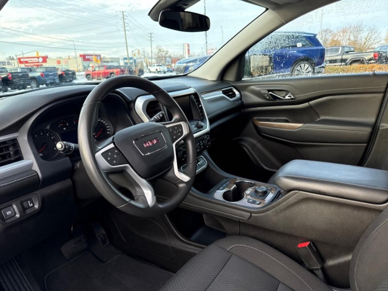 2023 GMC Acadia SLE AWD Photo