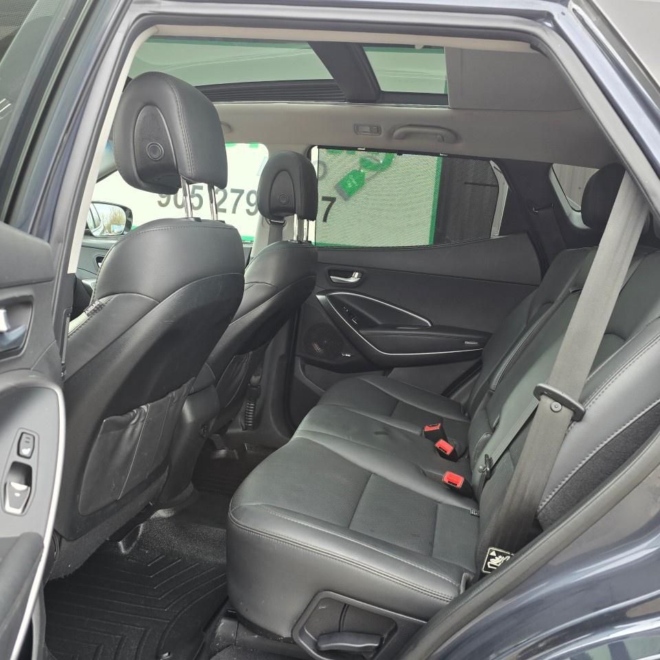 2018 Hyundai Santa Fe Sport 2.0T Limited AWD Photo