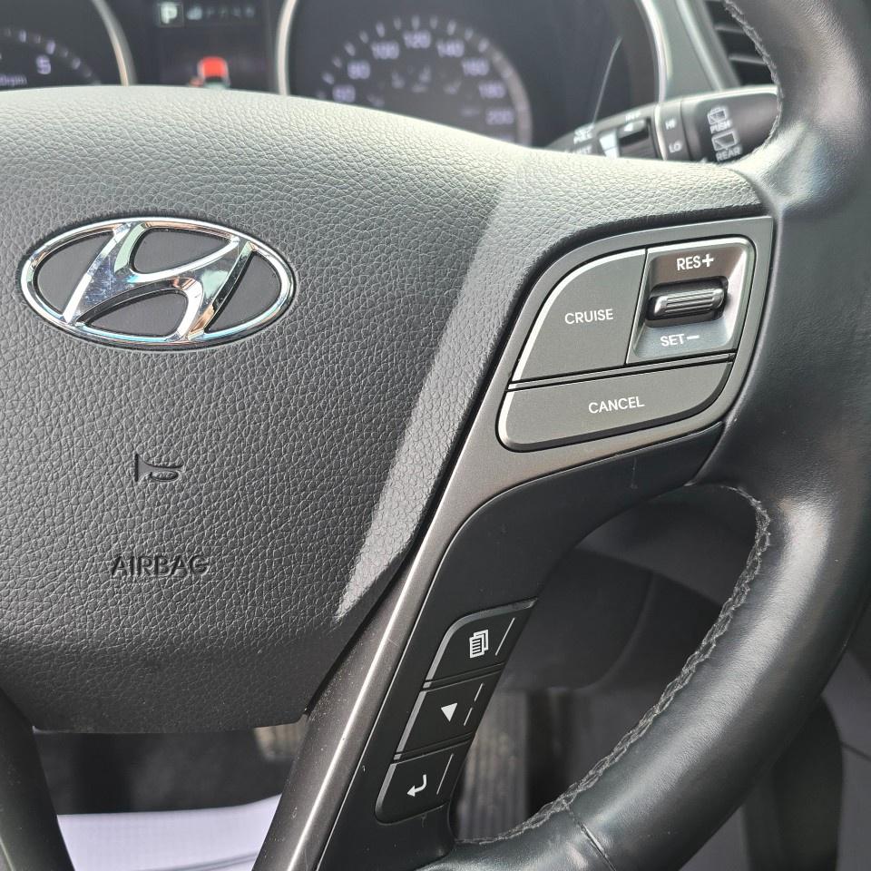 2018 Hyundai Santa Fe Sport 2.0T Limited AWD Photo