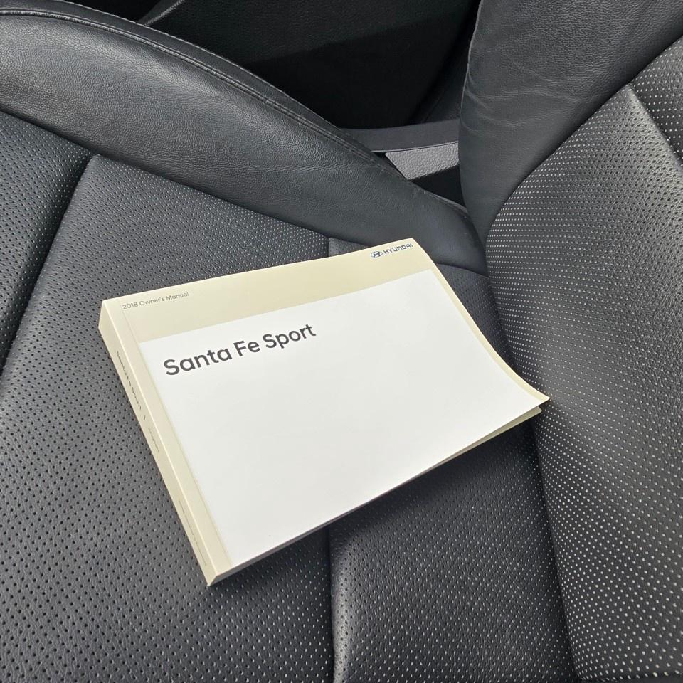 2018 Hyundai Santa Fe Sport 2.0T Limited AWD Photo