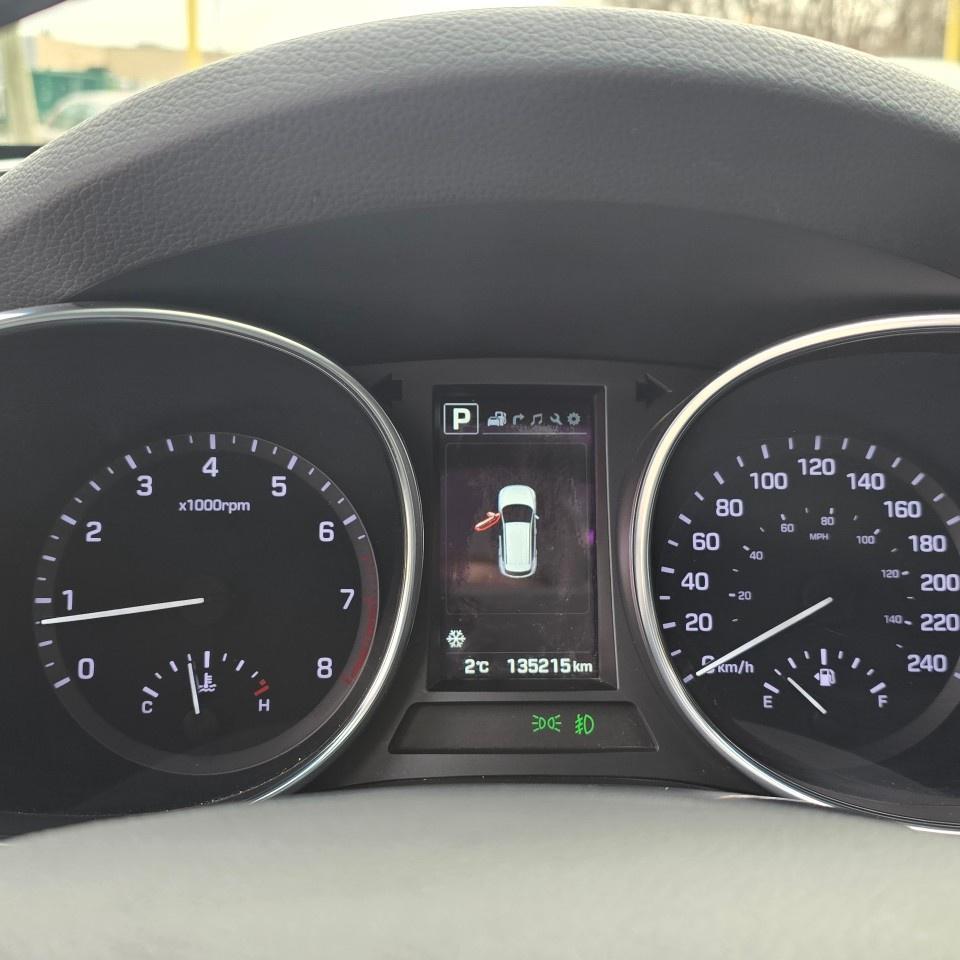 2018 Hyundai Santa Fe Sport 2.0T Limited AWD Photo