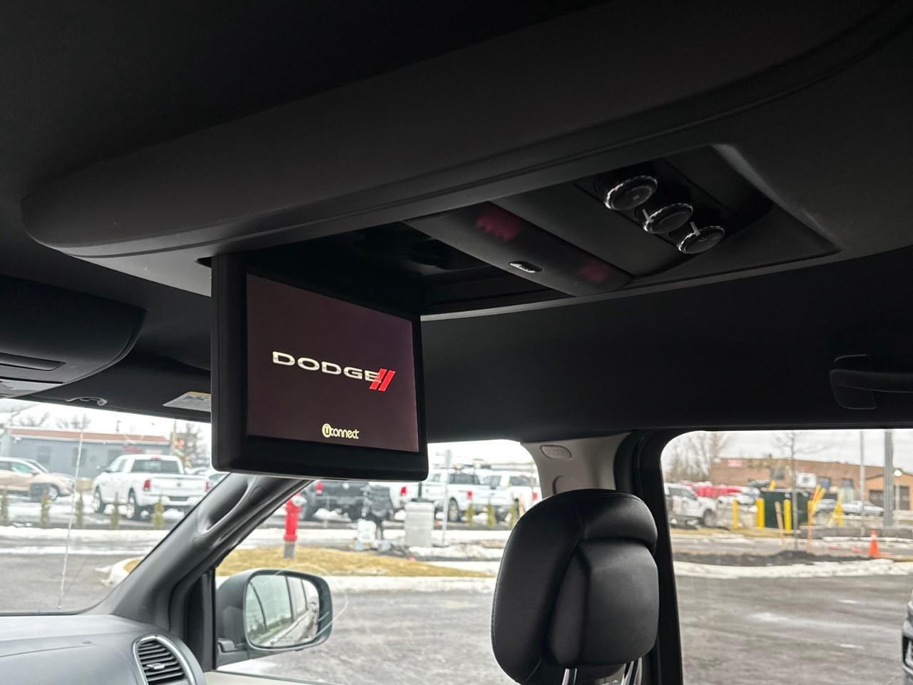 2017 Dodge Grand Caravan CVP/SXT Passenger Van Photo