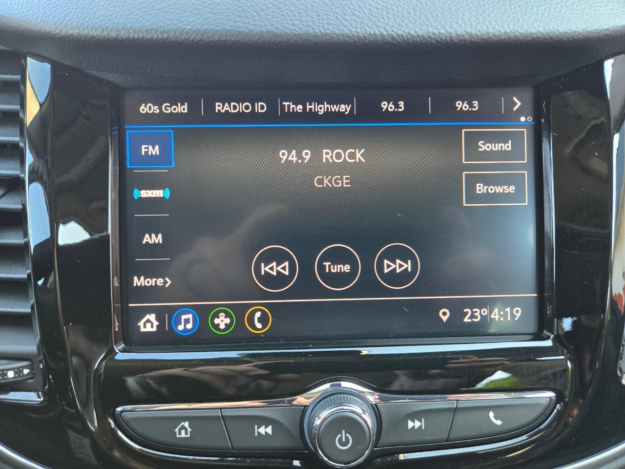 2021 Chevrolet Trax LS Front-Wheel Drive Photo