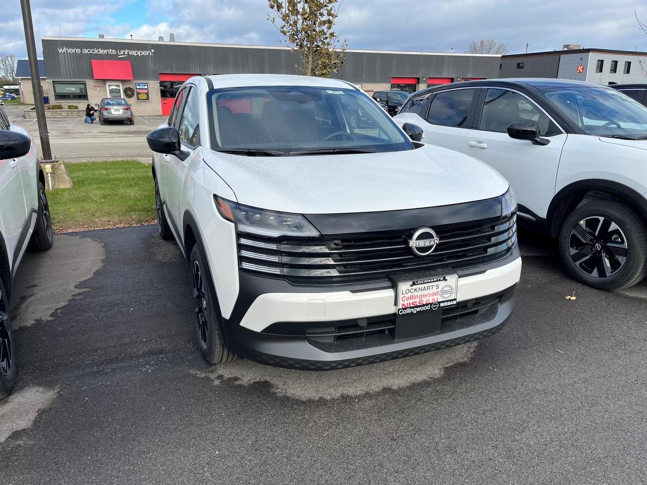 2026 Nissan Kicks SV 4dr All-Wheel Drive Photo0