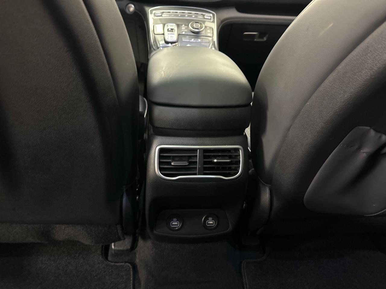 2021 Hyundai Santa Fe Preferred w/Trend Package 4dr All-Wheel Drive Photo