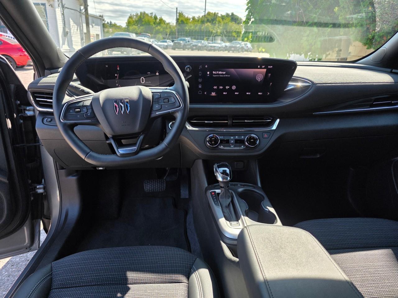 2025 Buick Envista Preferred 4dr Front-Wheel Drive Photo