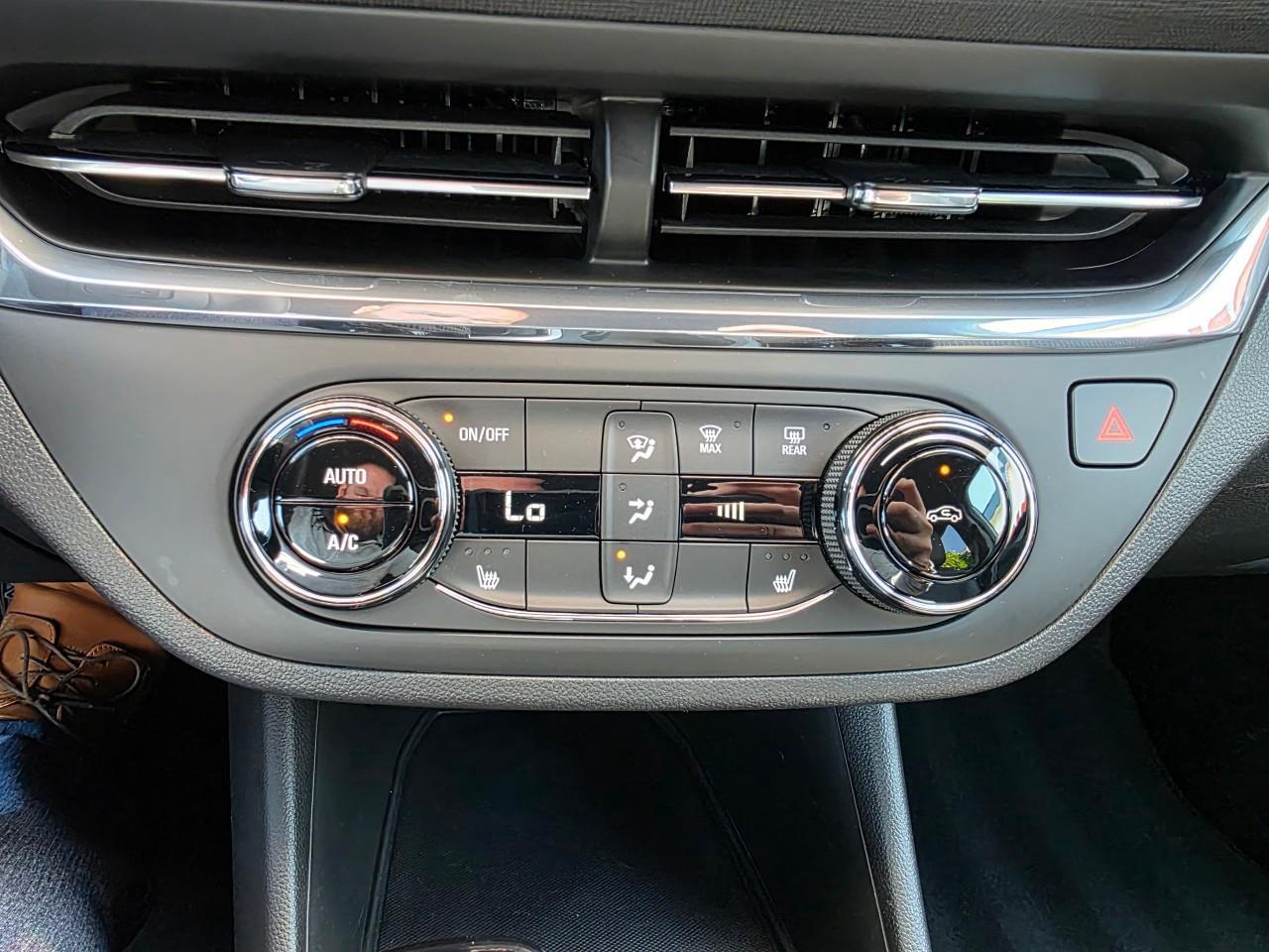 2025 Buick Envista Preferred 4dr Front-Wheel Drive Photo