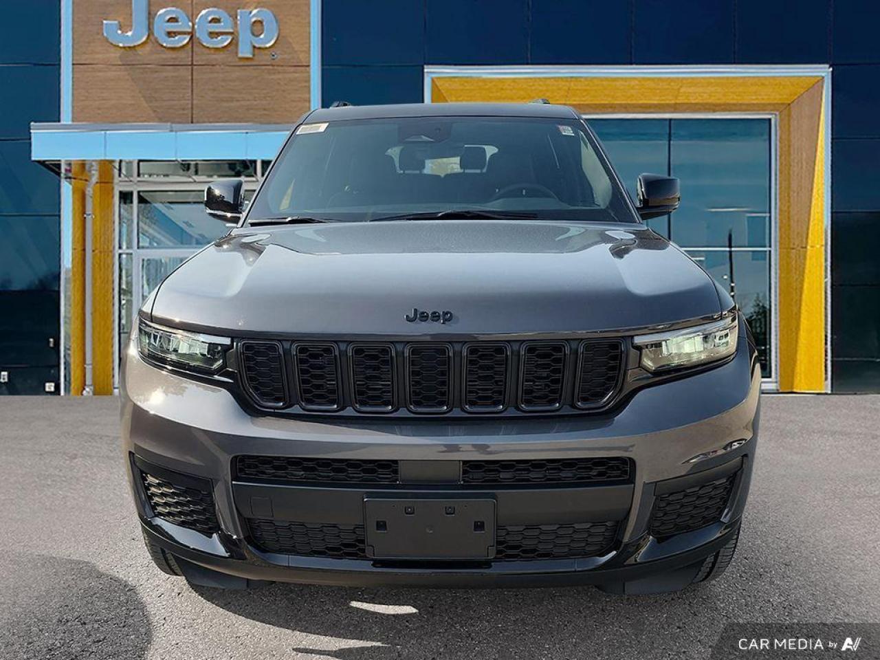 2025 Jeep Grand Cherokee L Laredo 4dr 4x4 Photo