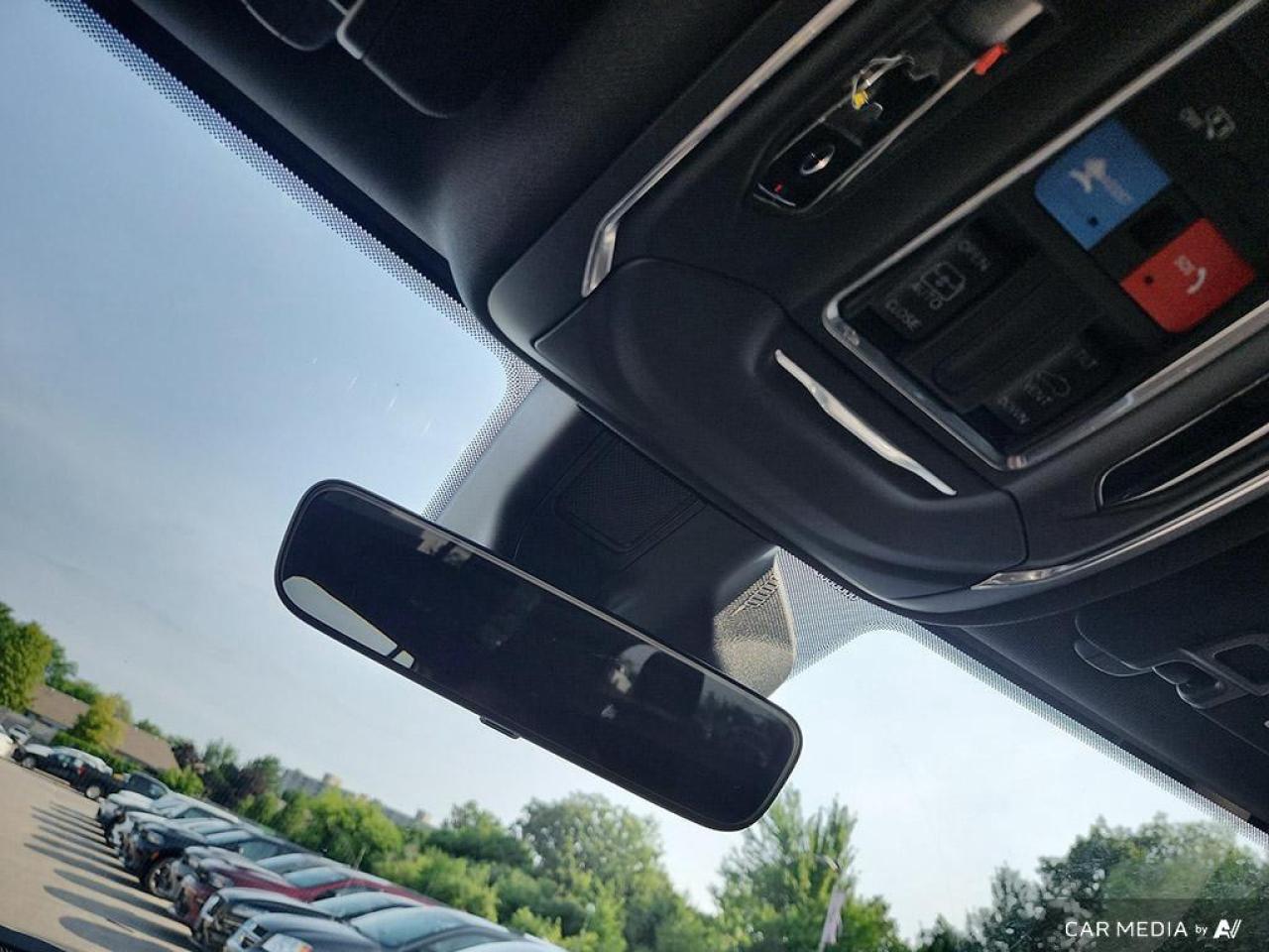 2025 Jeep Grand Cherokee L Laredo 4dr 4x4 Photo