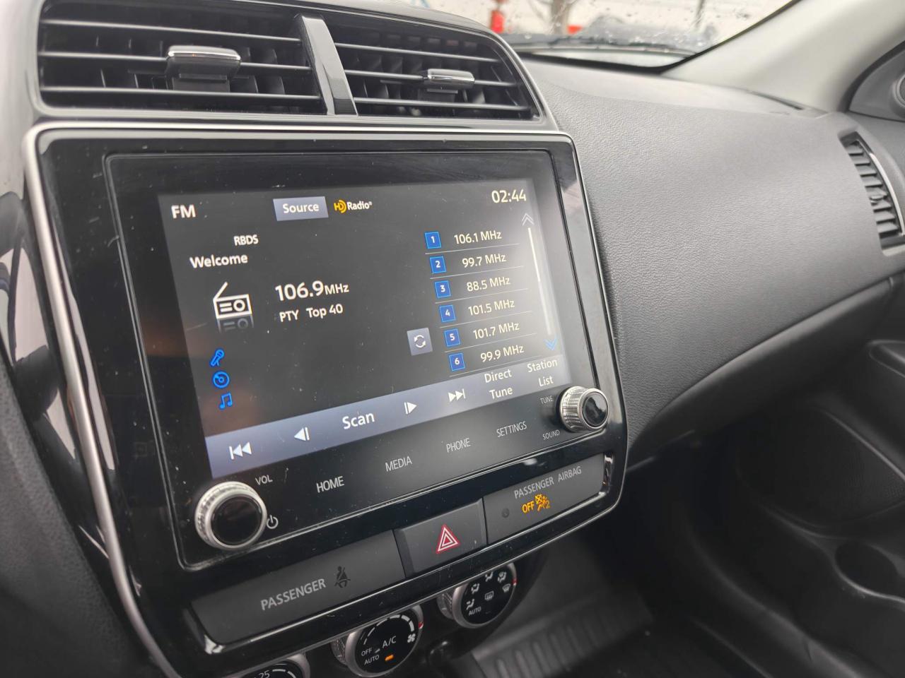 2023 Mitsubishi RVR ES 4dr AWC Photo