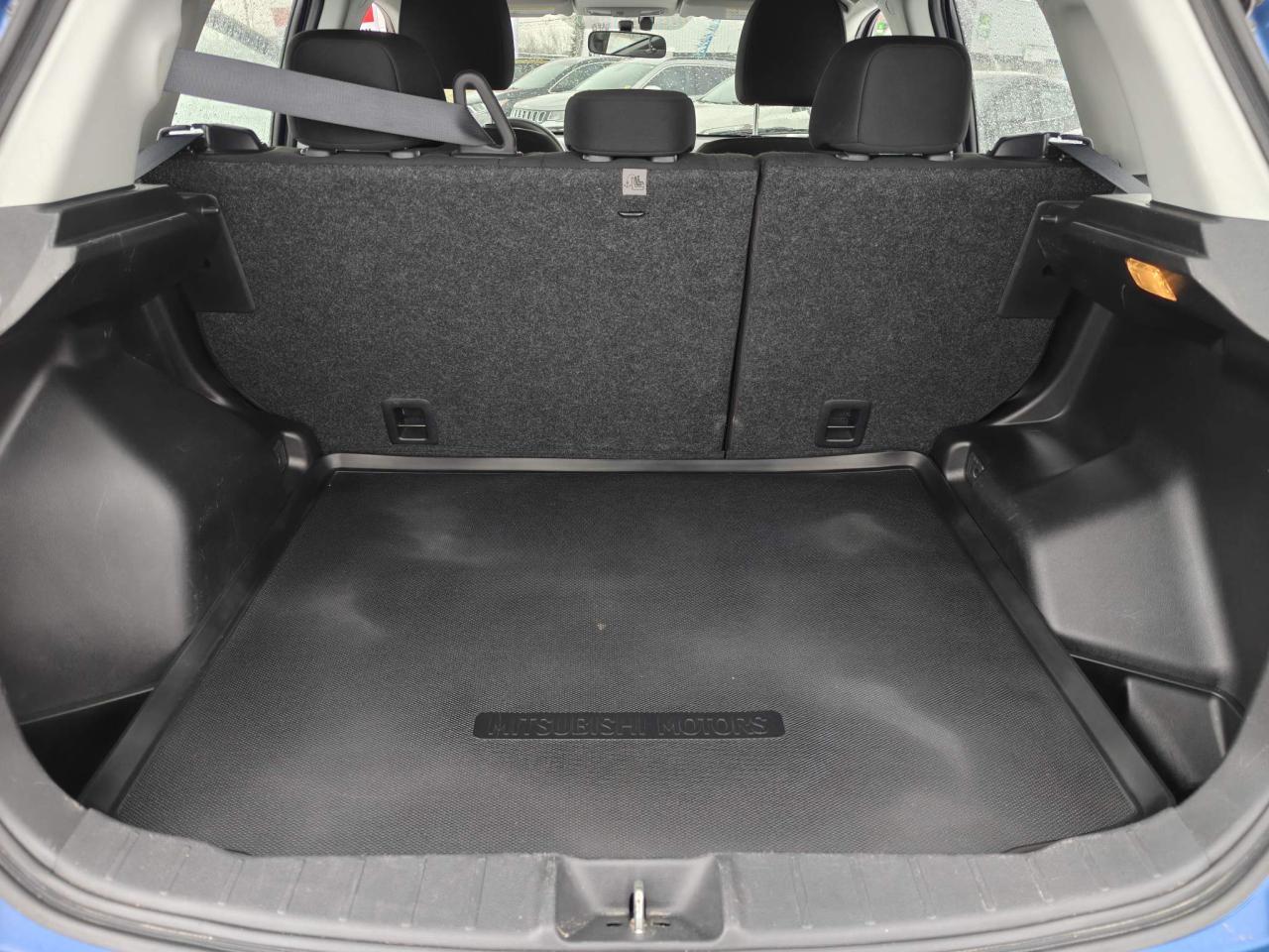 2023 Mitsubishi RVR ES 4dr AWC Photo