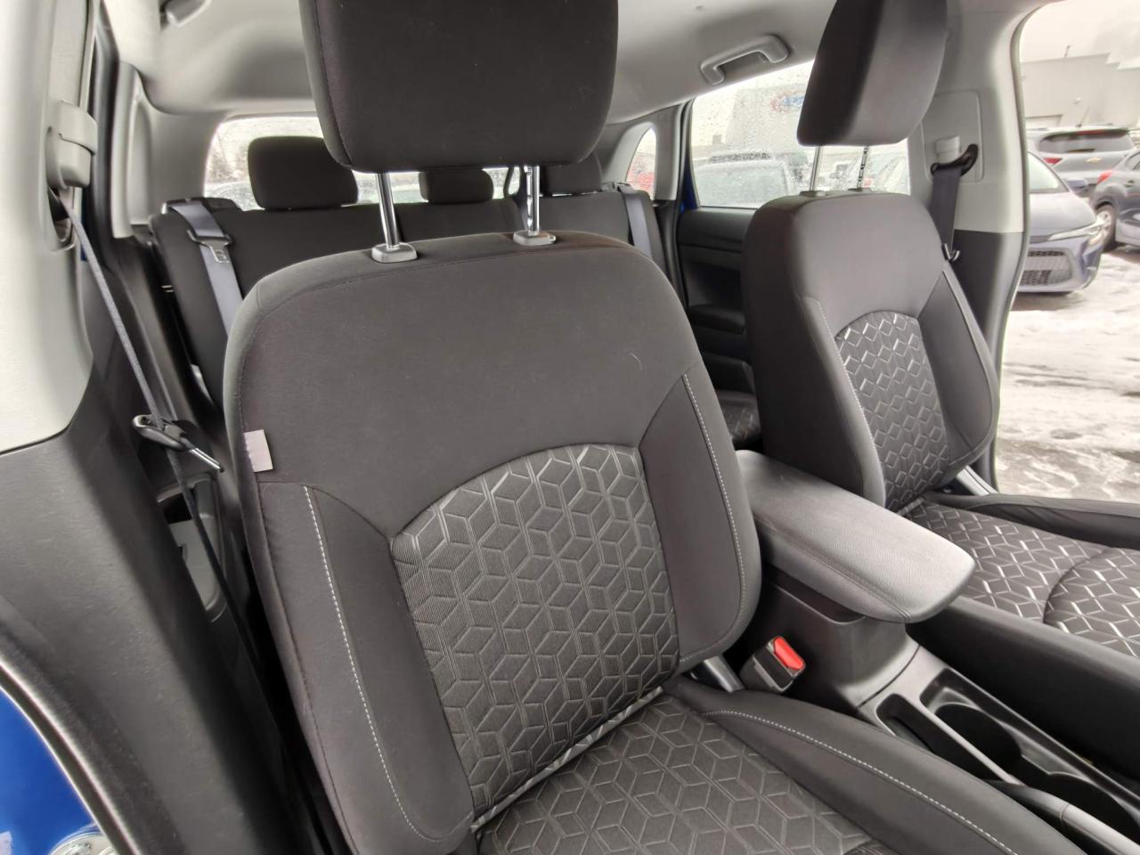 2023 Mitsubishi RVR ES 4dr AWC Photo