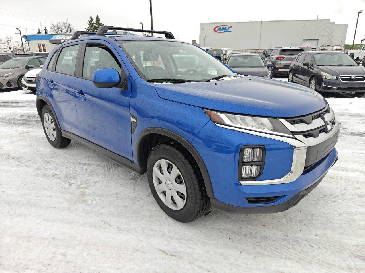 2023 Mitsubishi RVR ES 4dr AWC Photo