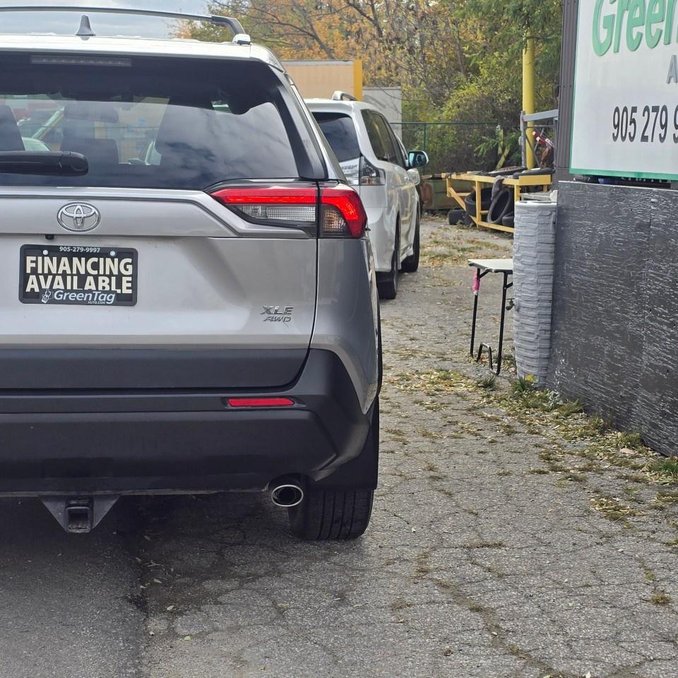 2020 Toyota RAV4 XLE AWD Photo