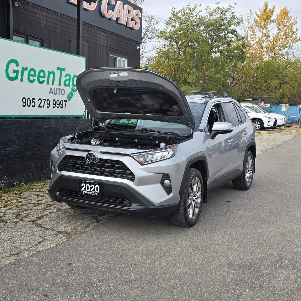 2020 Toyota RAV4 XLE AWD Photo