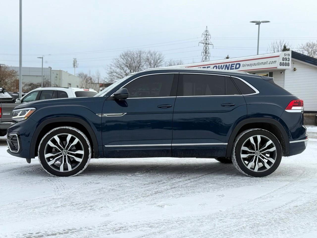 2023 Volkswagen Atlas Cross Sport 3.6 FSI Execline 4dr All-Wheel Drive 4MOTION Photo