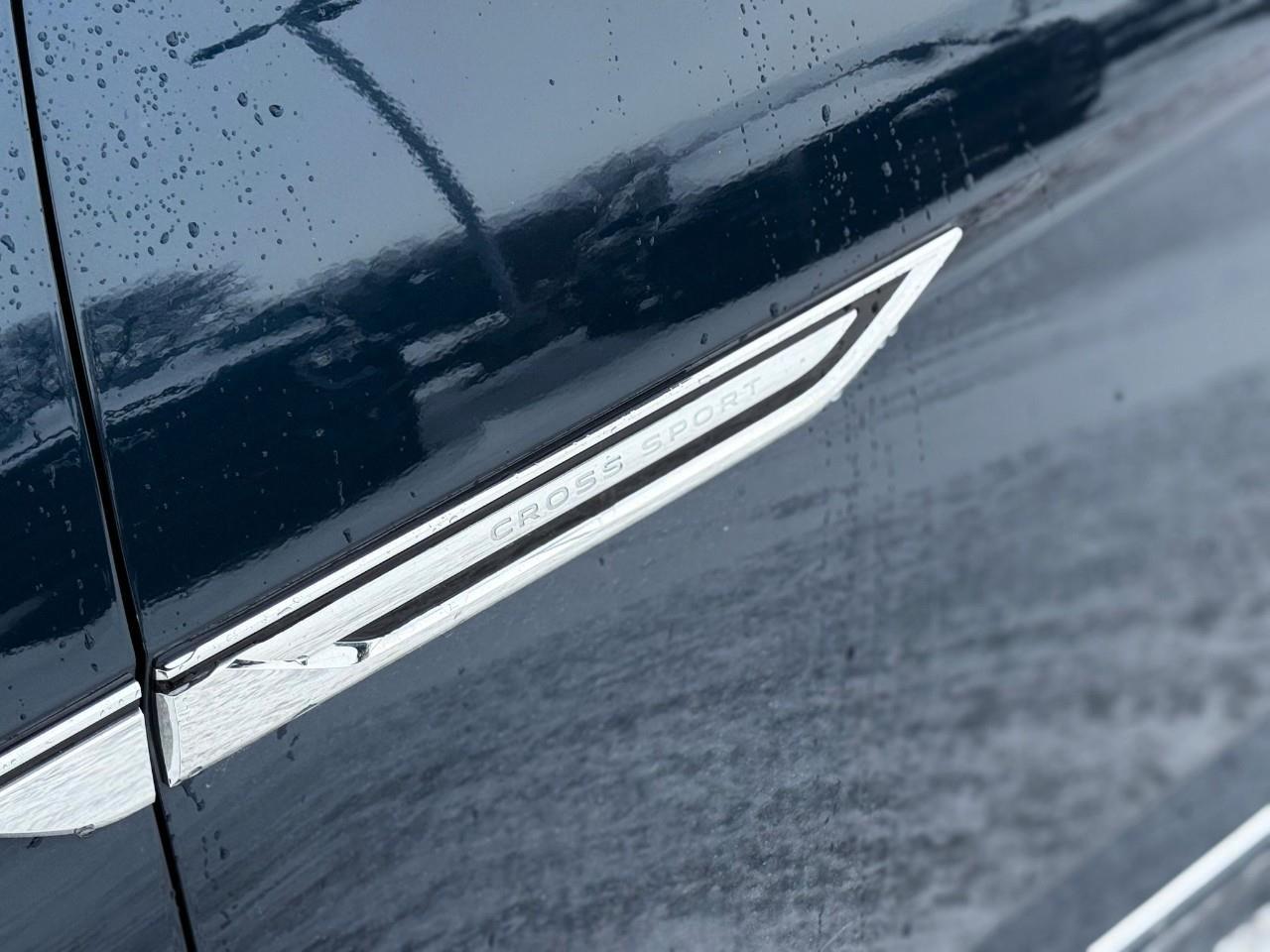 2023 Volkswagen Atlas Cross Sport 3.6 FSI Execline 4dr All-Wheel Drive 4MOTION Photo