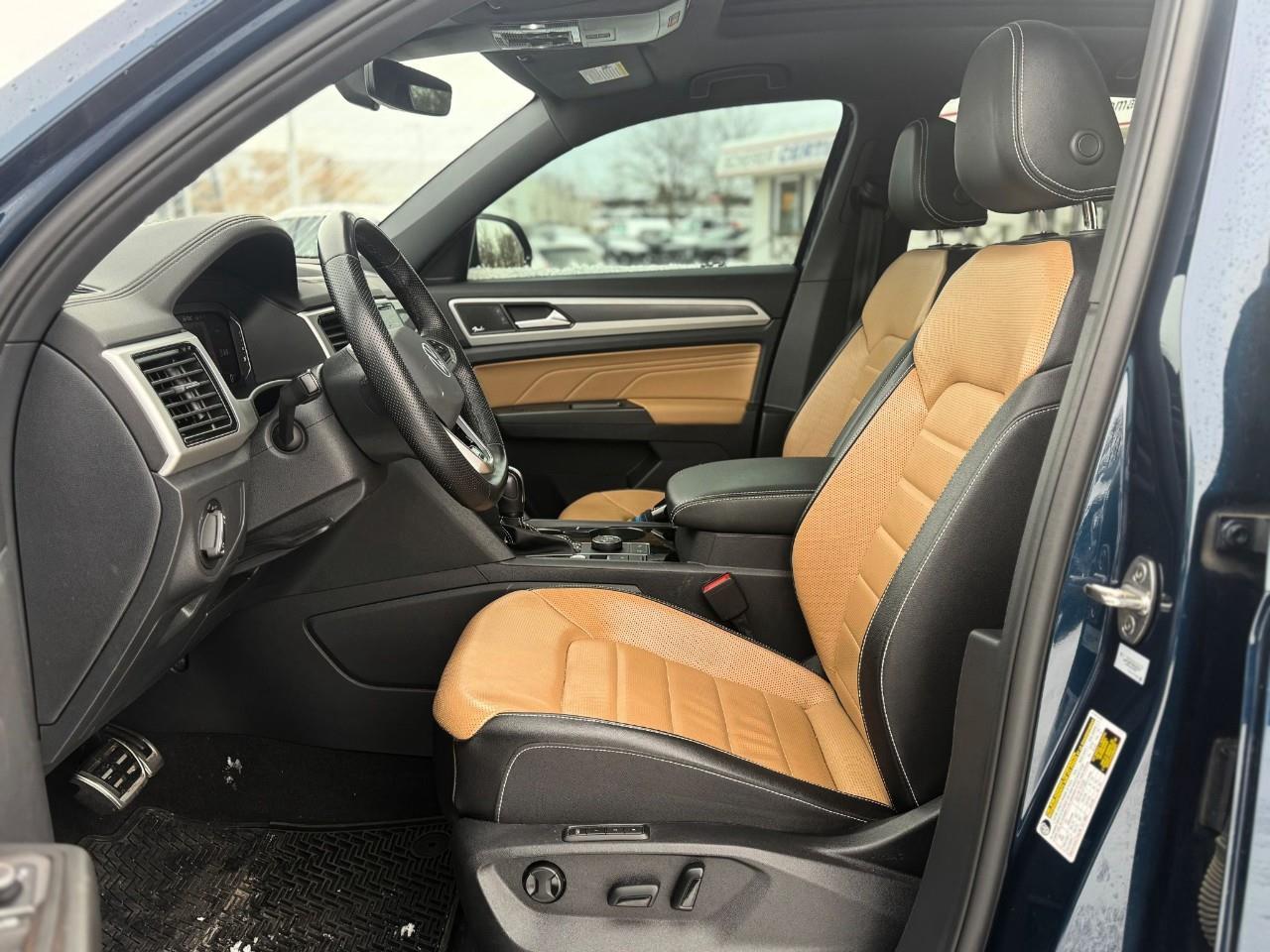 2023 Volkswagen Atlas Cross Sport 3.6 FSI Execline 4dr All-Wheel Drive 4MOTION Photo