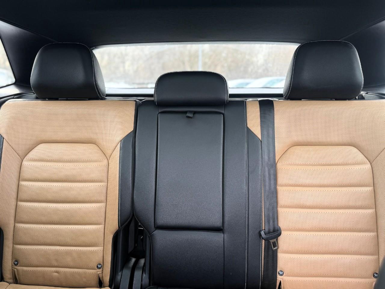 2023 Volkswagen Atlas Cross Sport 3.6 FSI Execline 4dr All-Wheel Drive 4MOTION Photo