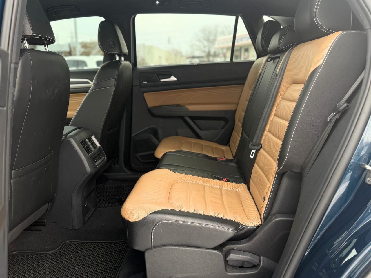 2023 Volkswagen Atlas Cross Sport 3.6 FSI Execline 4dr All-Wheel Drive 4MOTION Photo