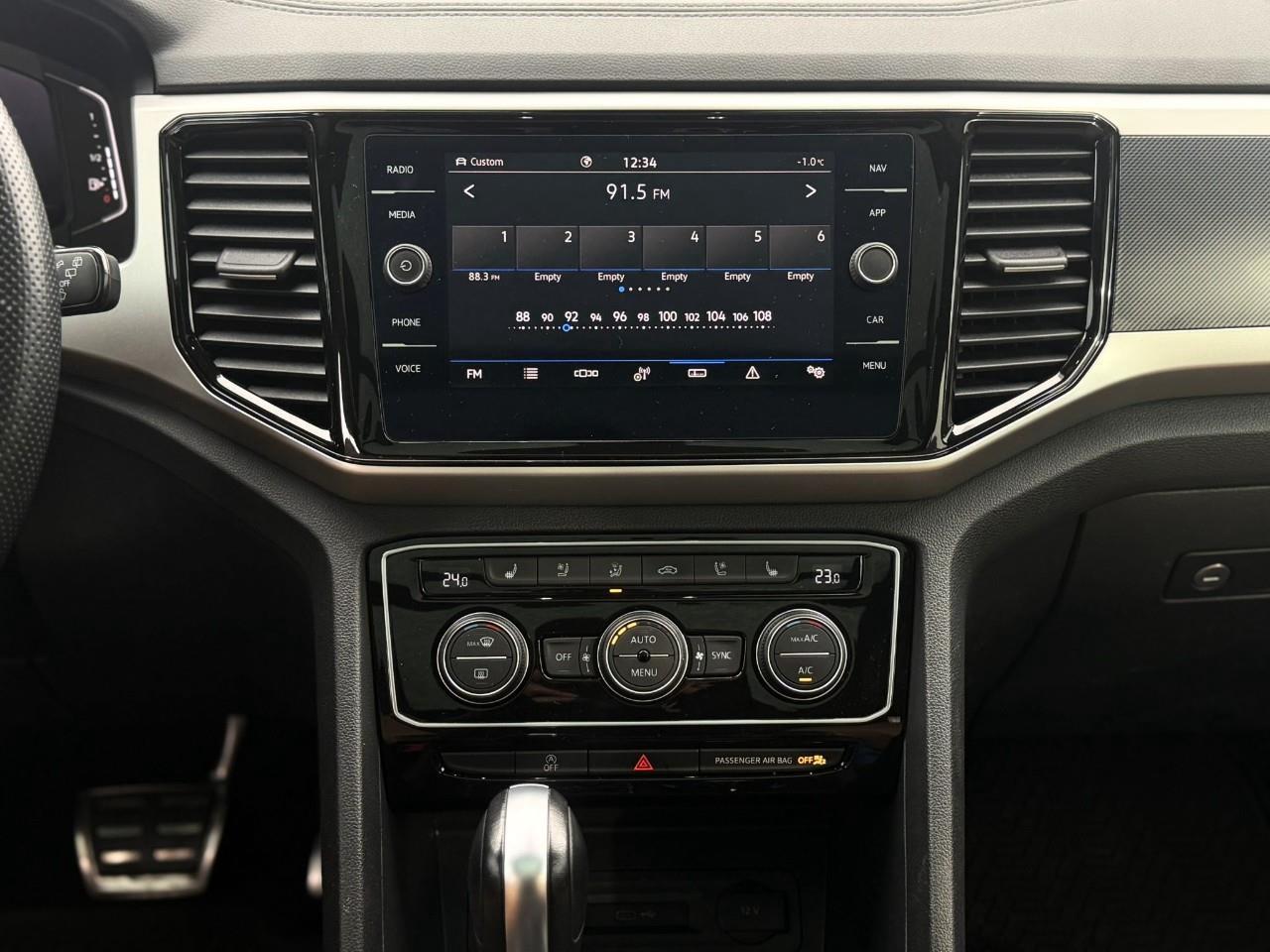 2023 Volkswagen Atlas Cross Sport 3.6 FSI Execline 4dr All-Wheel Drive 4MOTION Photo