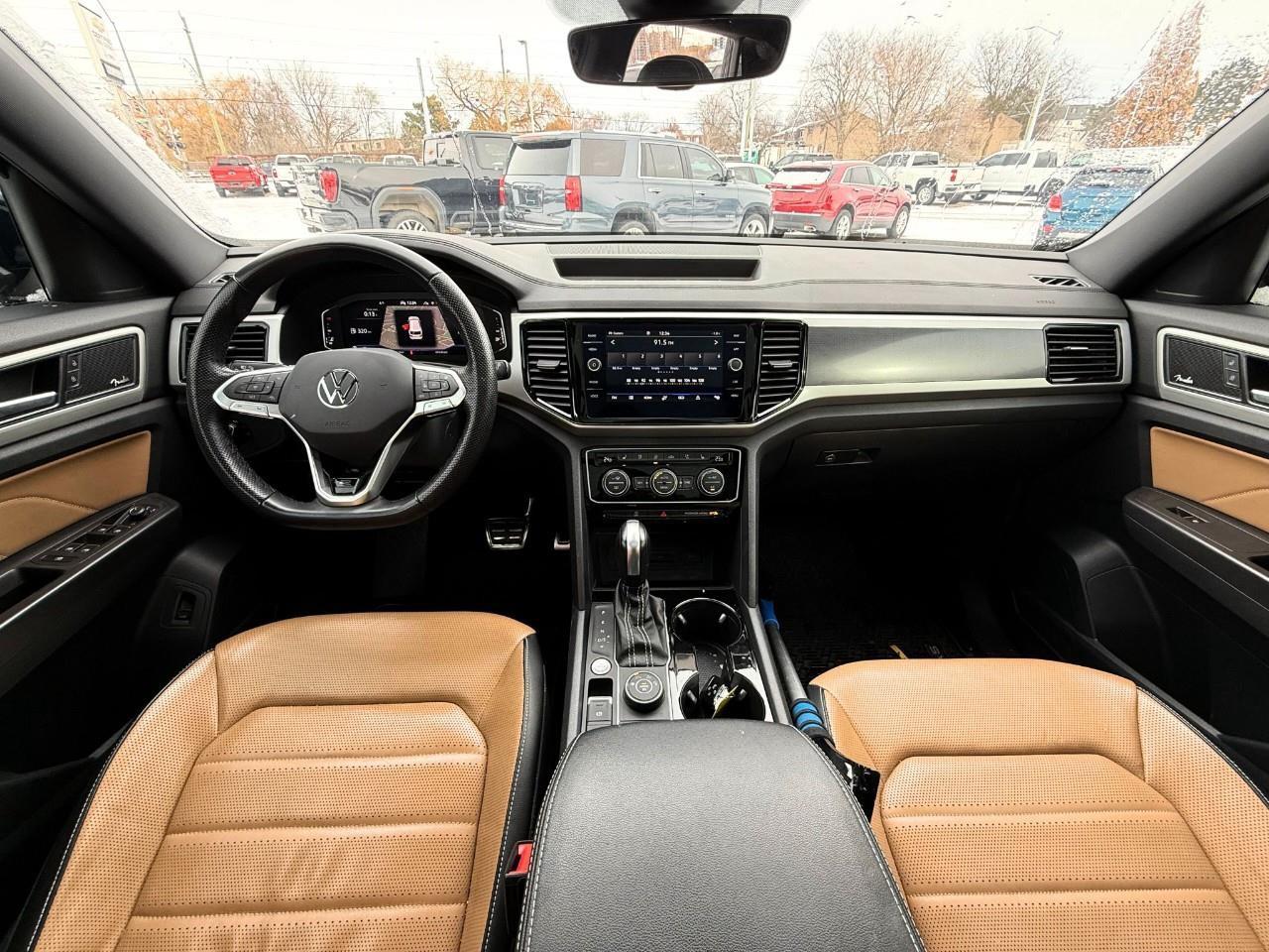 2023 Volkswagen Atlas Cross Sport 3.6 FSI Execline 4dr All-Wheel Drive 4MOTION Photo