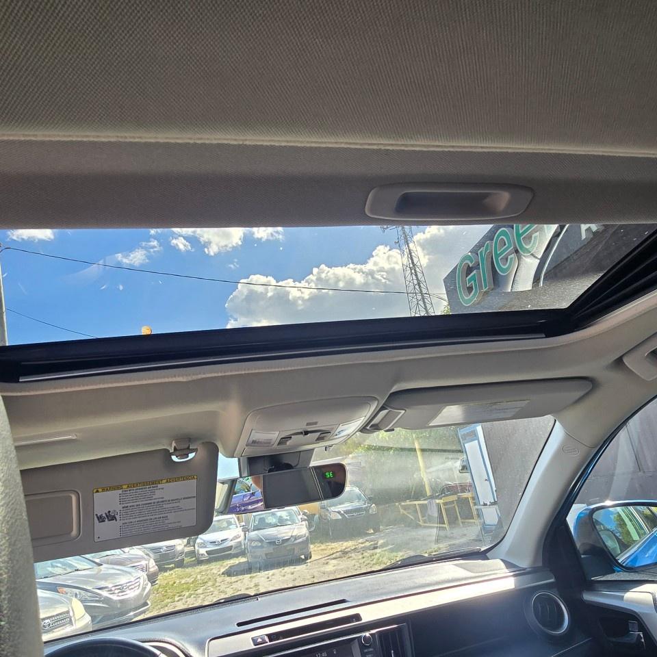 2016 Toyota RAV4 AWD 4dr Limited Photo