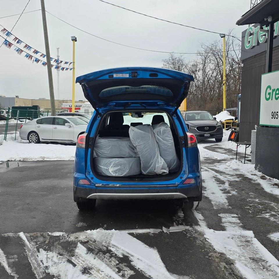 2016 Toyota RAV4 AWD 4dr Limited Photo