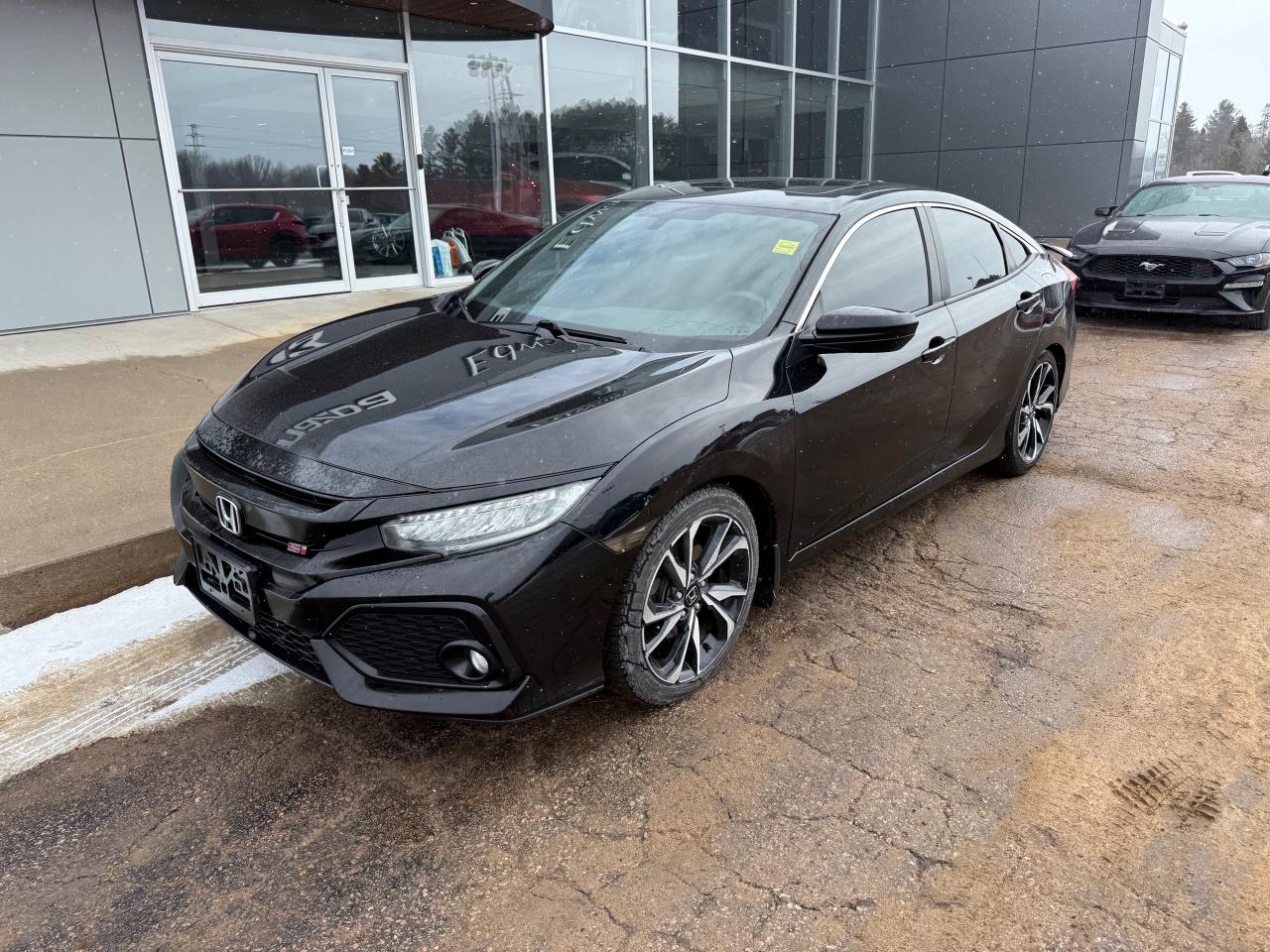 2019 Honda Civic Si Base 4dr Sedan Photo