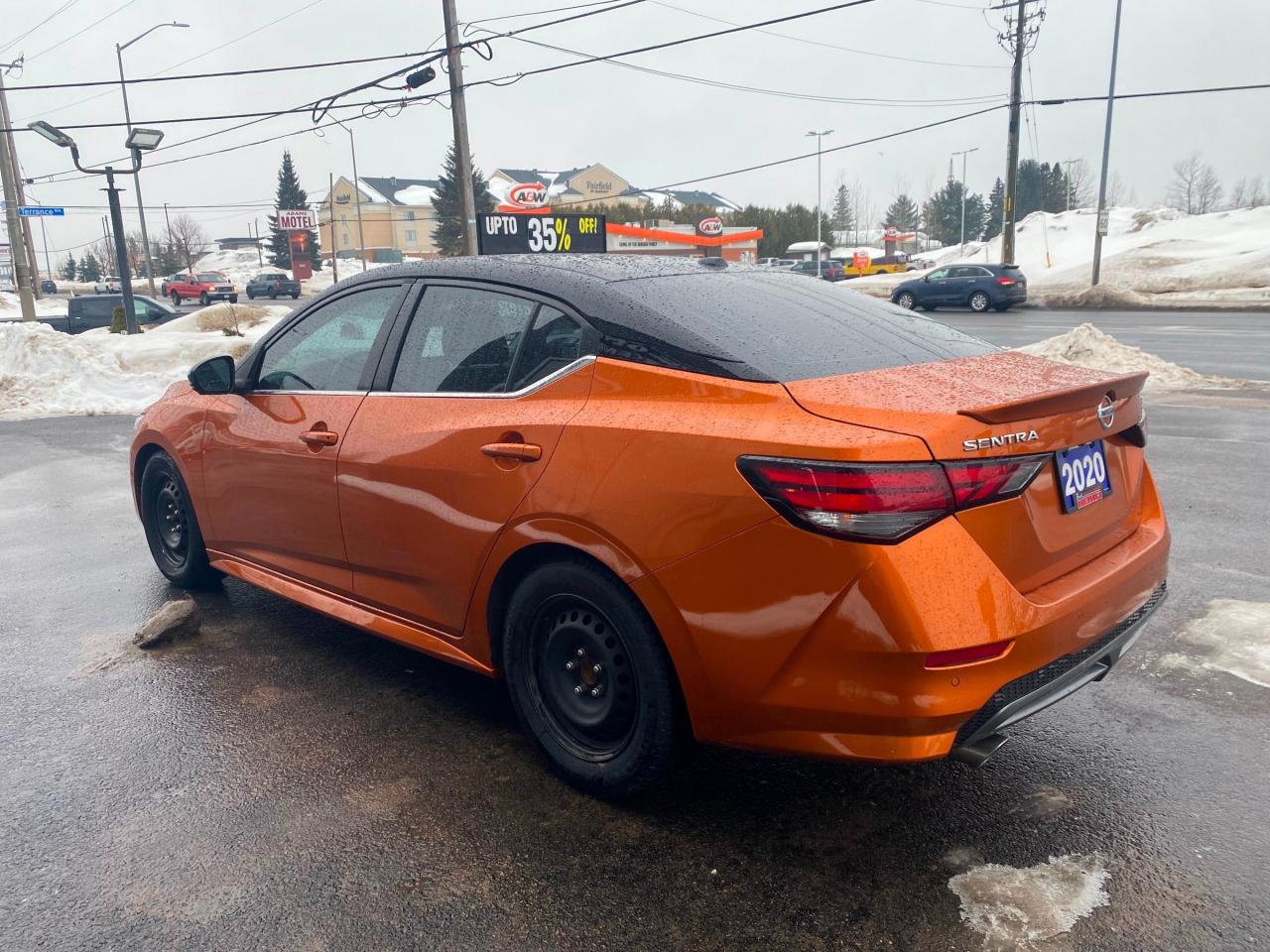 2020 Nissan Sentra SR (CVT) 4dr Sedan Photo