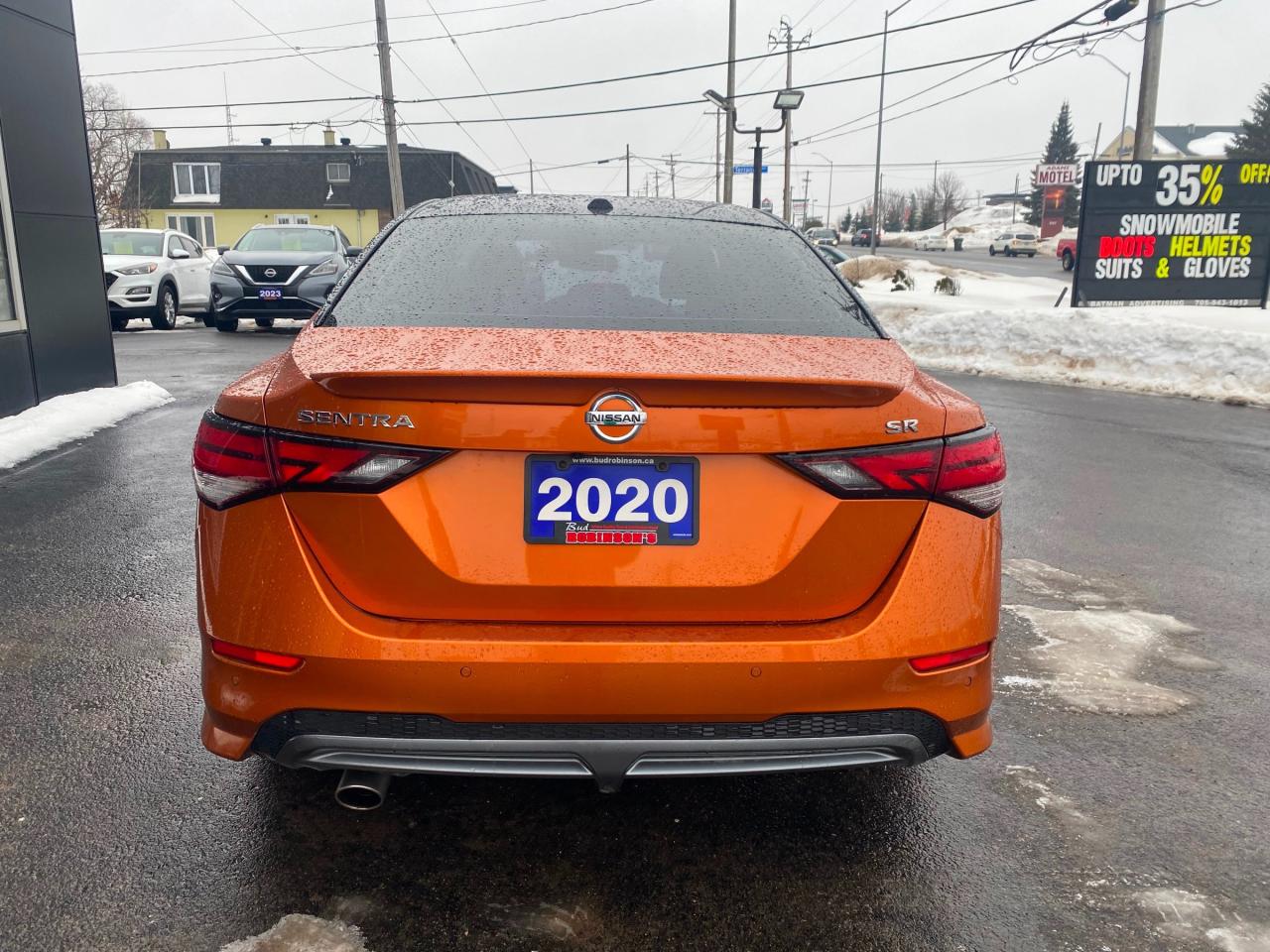 2020 Nissan Sentra SR (CVT) 4dr Sedan Photo