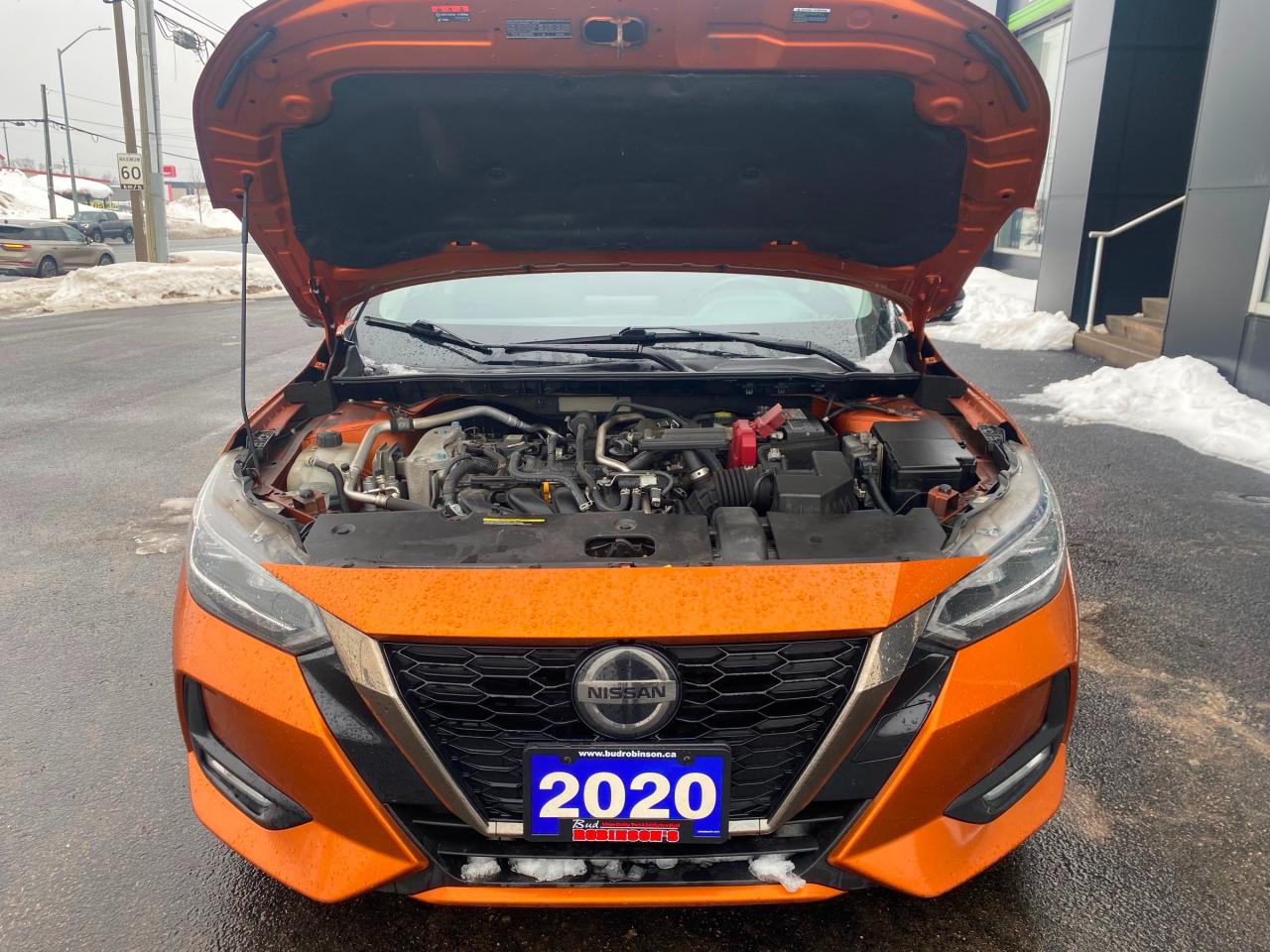 2020 Nissan Sentra SR (CVT) 4dr Sedan Photo