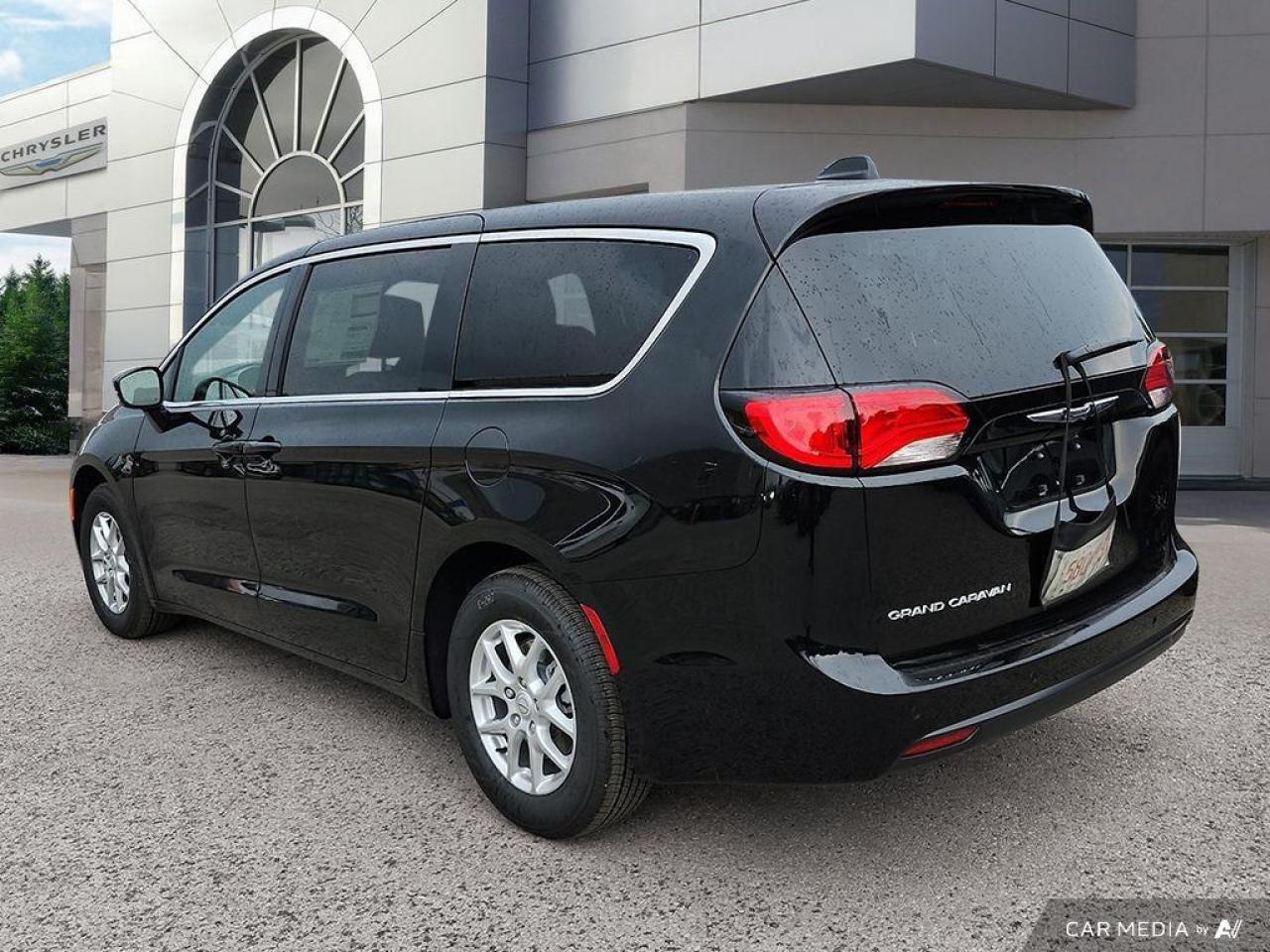 2025 Chrysler Grand Caravan SXT Front-Wheel Drive Passenger Van Photo