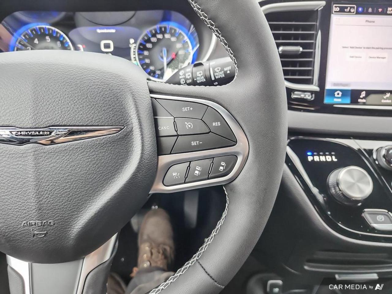 2025 Chrysler Grand Caravan SXT Front-Wheel Drive Passenger Van Photo