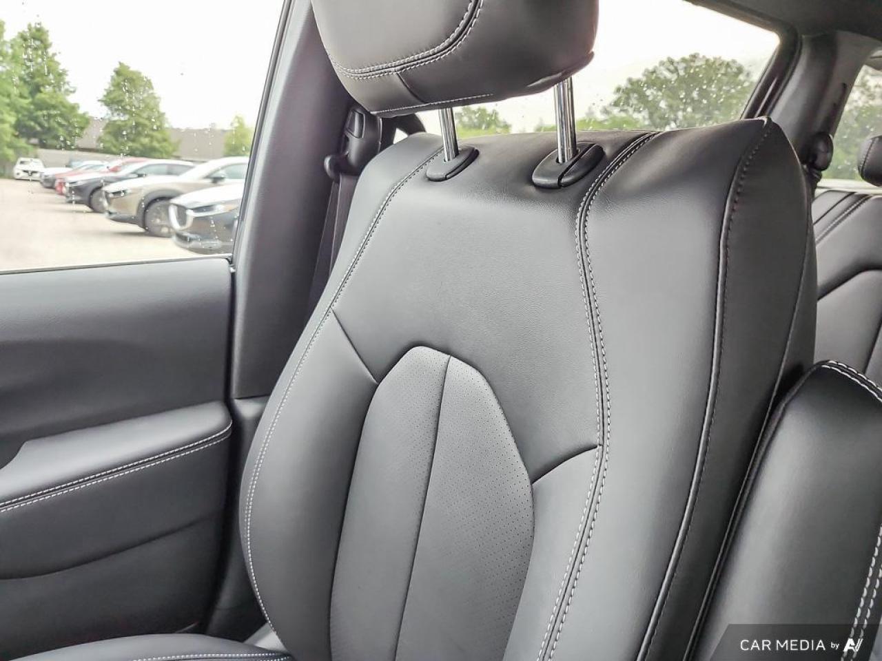 2025 Chrysler Grand Caravan SXT Front-Wheel Drive Passenger Van Photo